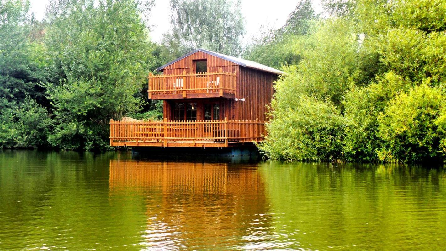 Colleville Cabanes Flottantes Et Gites Au Fil De L'Eau المظهر الخارجي الصورة